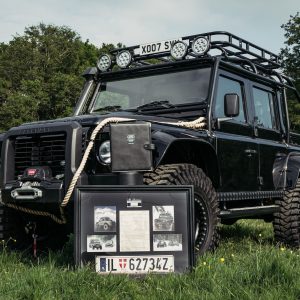 Land Rover Defender 110 SVX ‘SPECTRE